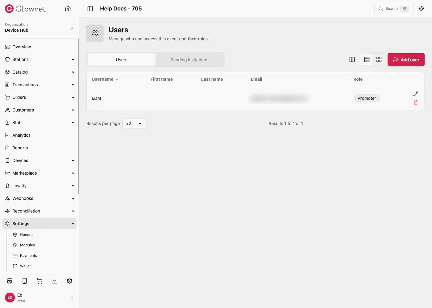 Users page with Users and Pending invitations tabs
